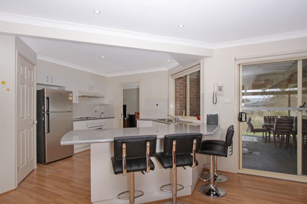 34 Barry Place, Crookwell - Thumbnail 3