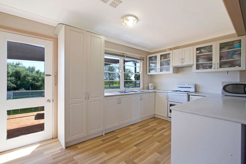 5 Hazelmere Avenue, Eynesbury VIC 3338, Eynesbury - Thumbnail 3