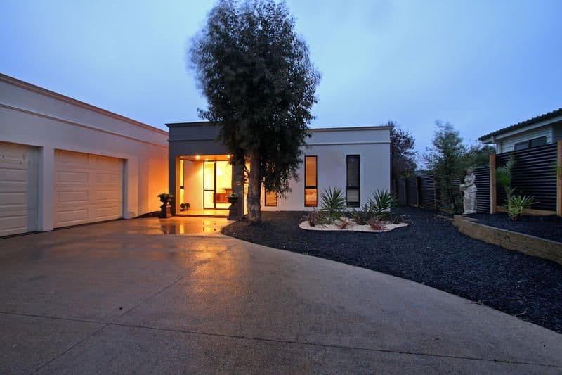 8 Leonard Street, TOOTGAROOK VIC 3941, Tootgarook - Thumbnail 2