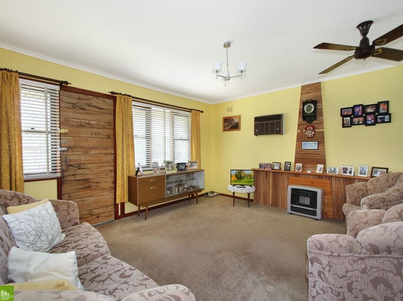 34 Alcoomie Crescent, Koonawarra - Thumbnail 2