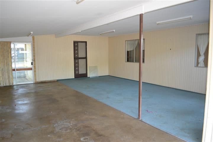 7 Pashley Street, CLINTON QLD 4680, Clinton - Thumbnail 3