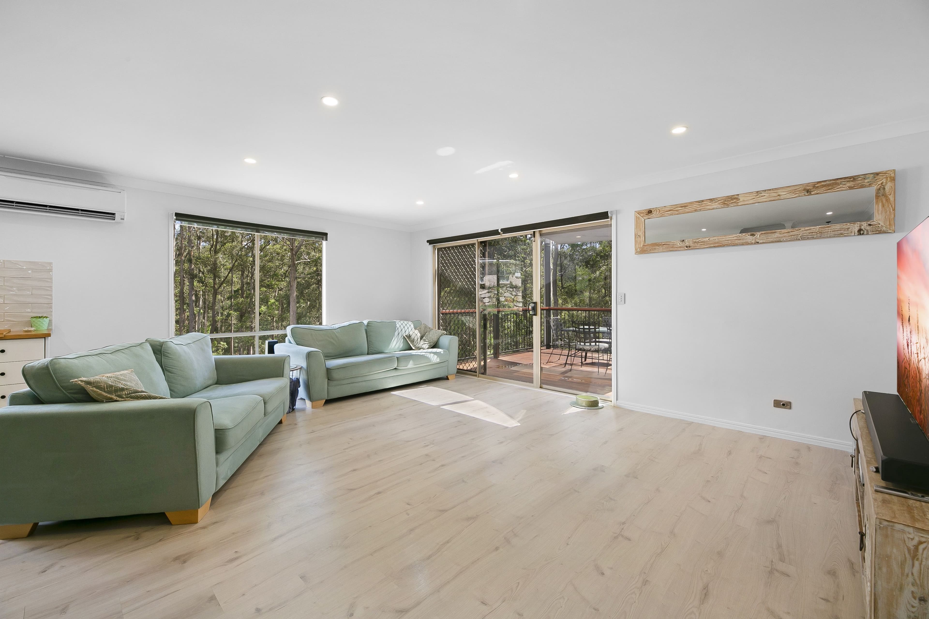 63 Pepperwood Road, Bonogin QLD 4213, Bonogin - Thumbnail 2