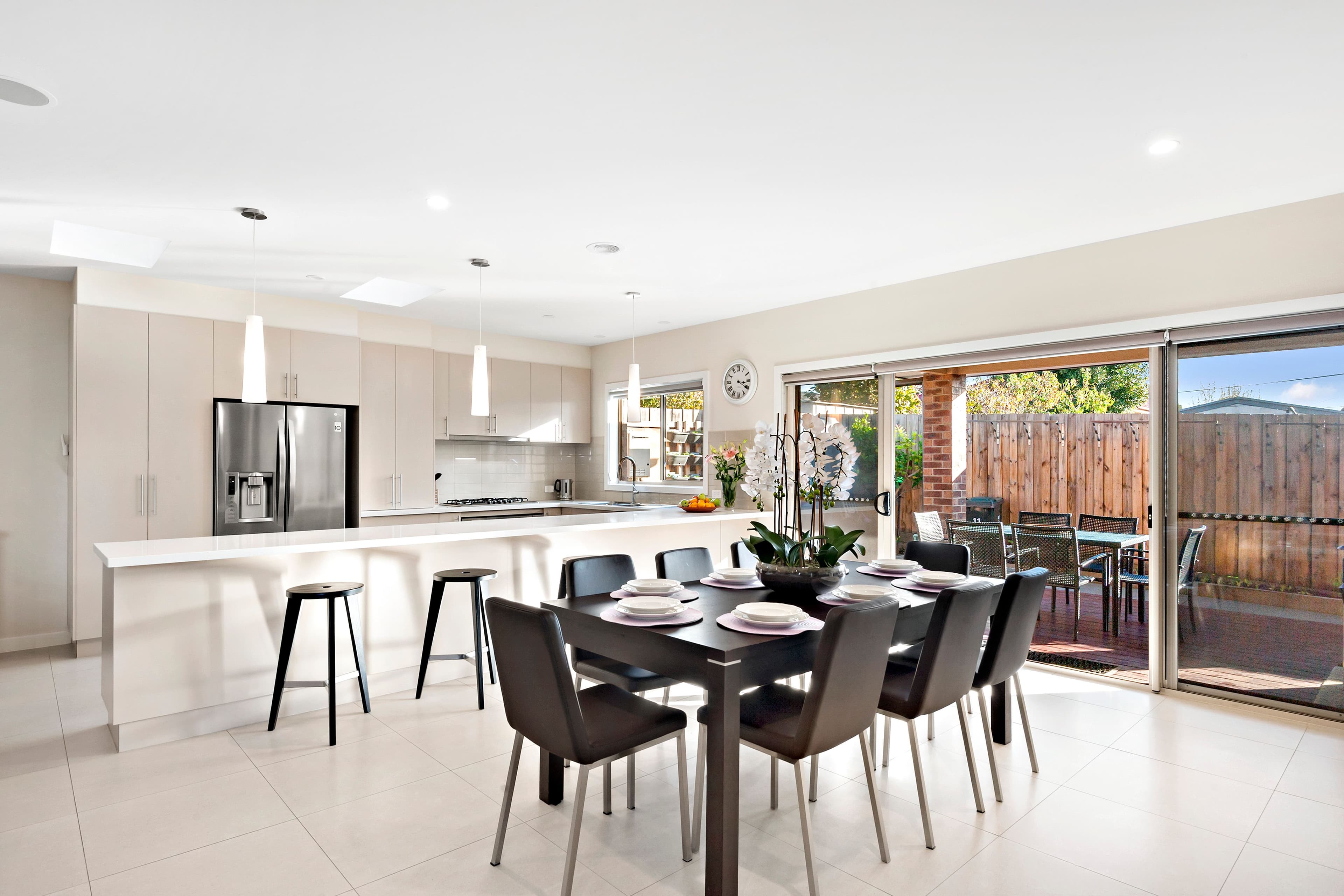 11 Tullius Avenue, Oakleigh East VIC 3166, Oakleigh East - Thumbnail 5