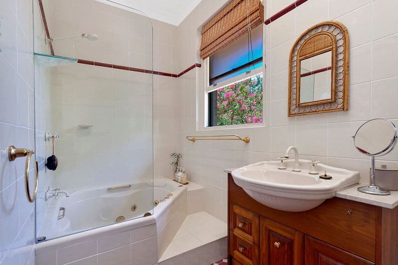 16 Pringle Avenue, FRENCHS FOREST NSW 2086, Frenchs Forest - Thumbnail 6