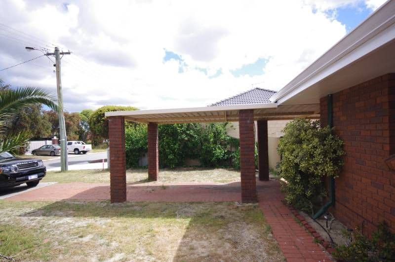 2 Ashness Close, BALGA WA 6061, Balga - Thumbnail 2