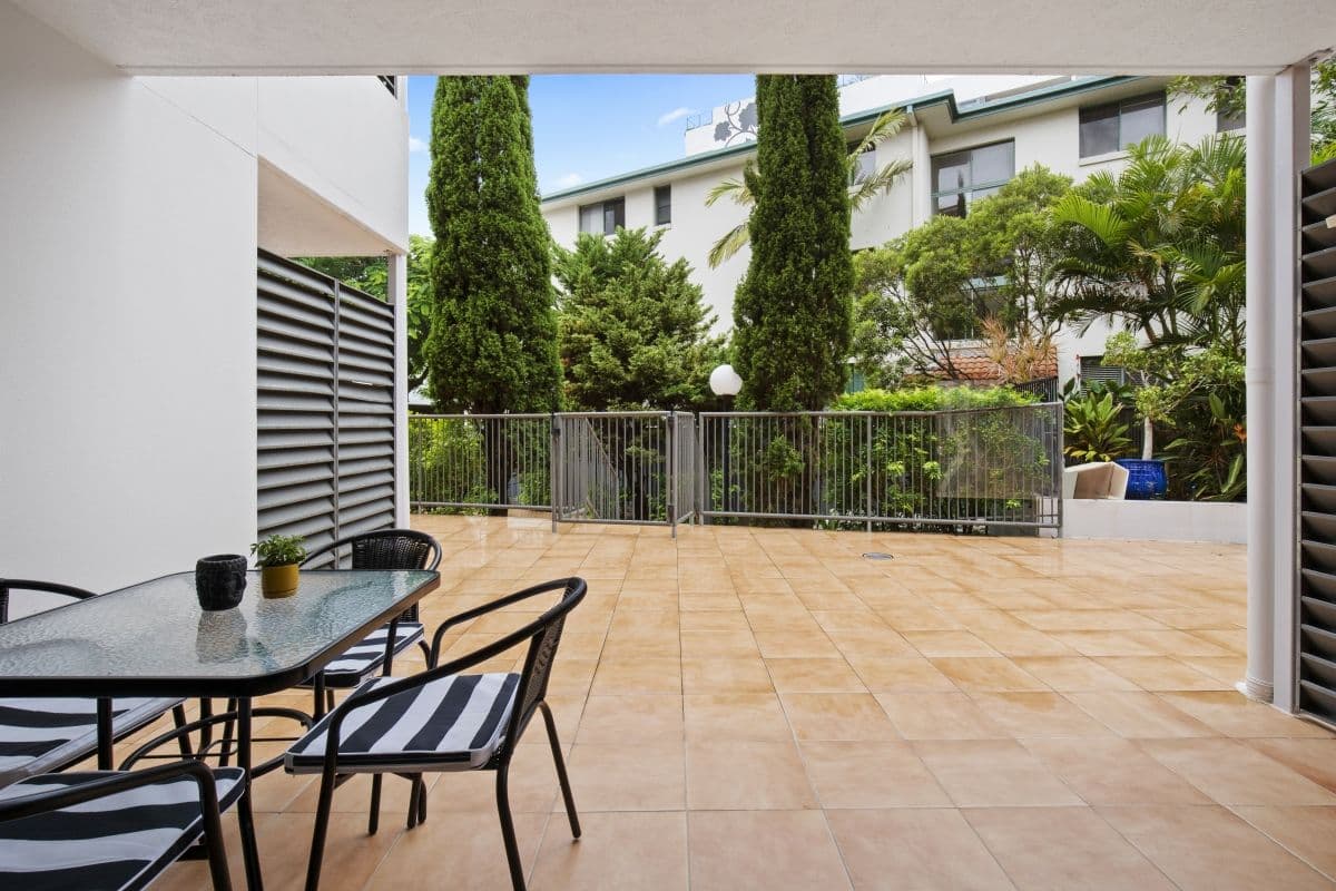 21 Markeri Street, Mermaid Beach QLD 4218, Mermaid Beach - Image 1
