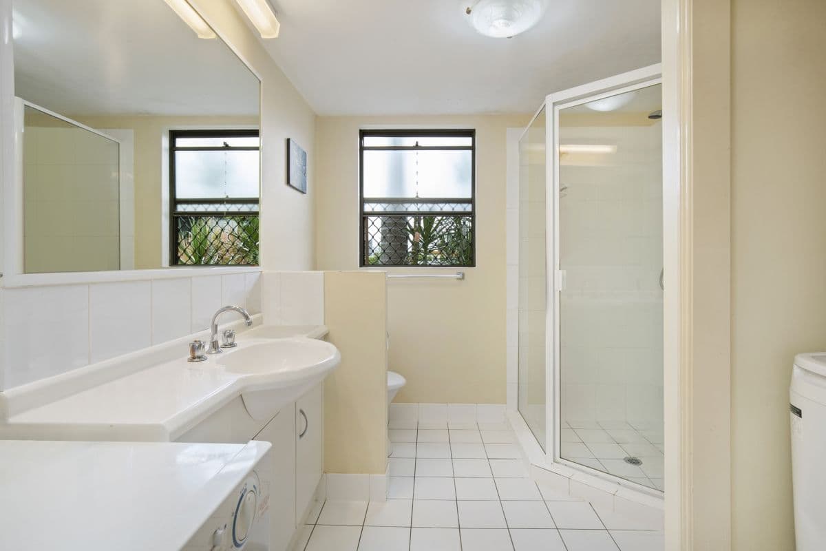 21 Markeri Street, Mermaid Beach QLD 4218, Mermaid Beach - Thumbnail 4