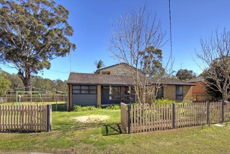8 Ansell Close, CHITTAWAY POINT NSW 2261, Chittaway Point - Image 1