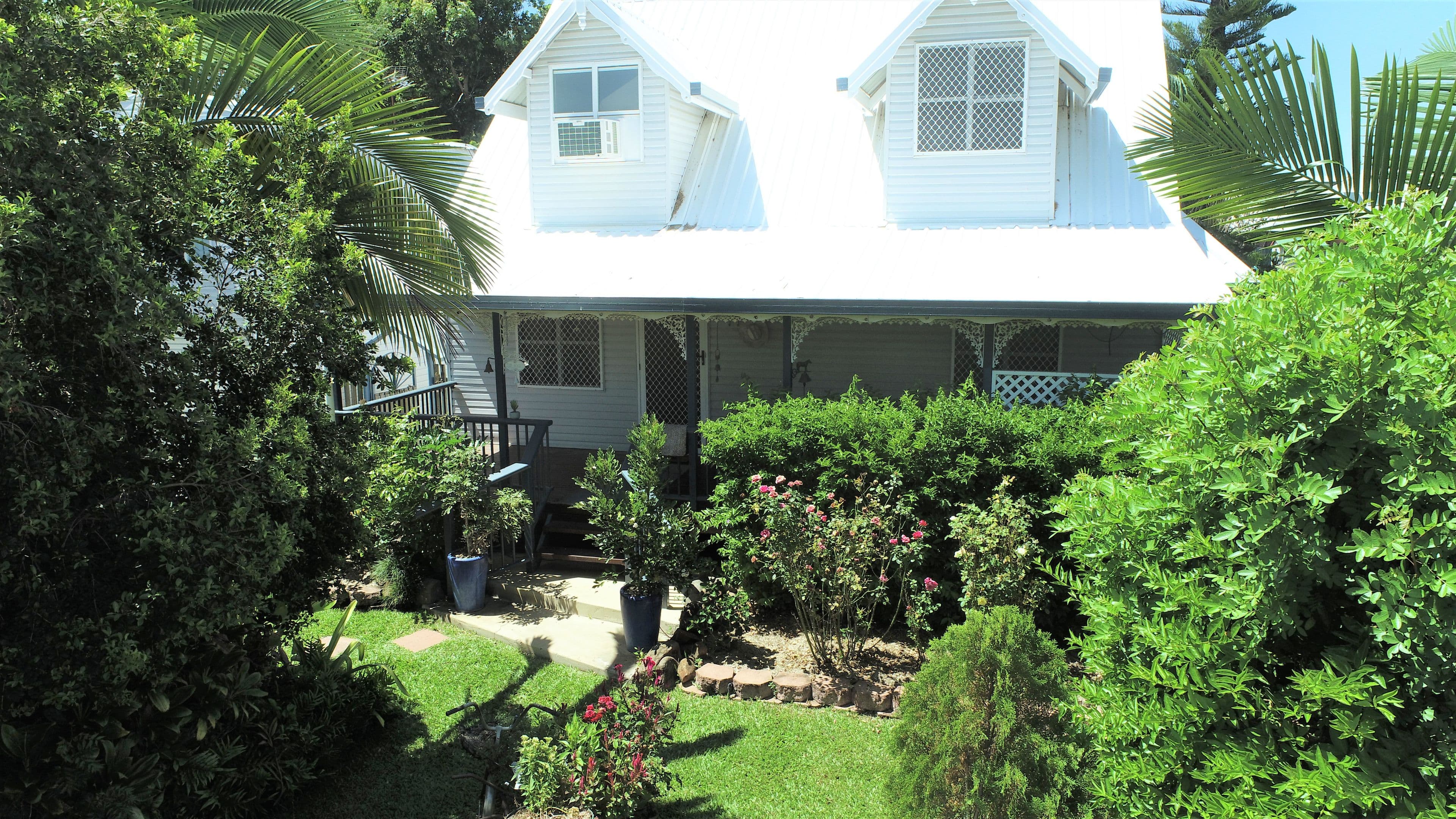 22 Elizabeth Street, CHARTERS TOWERS CITY QLD 4820, Charters Towers City - Image 1