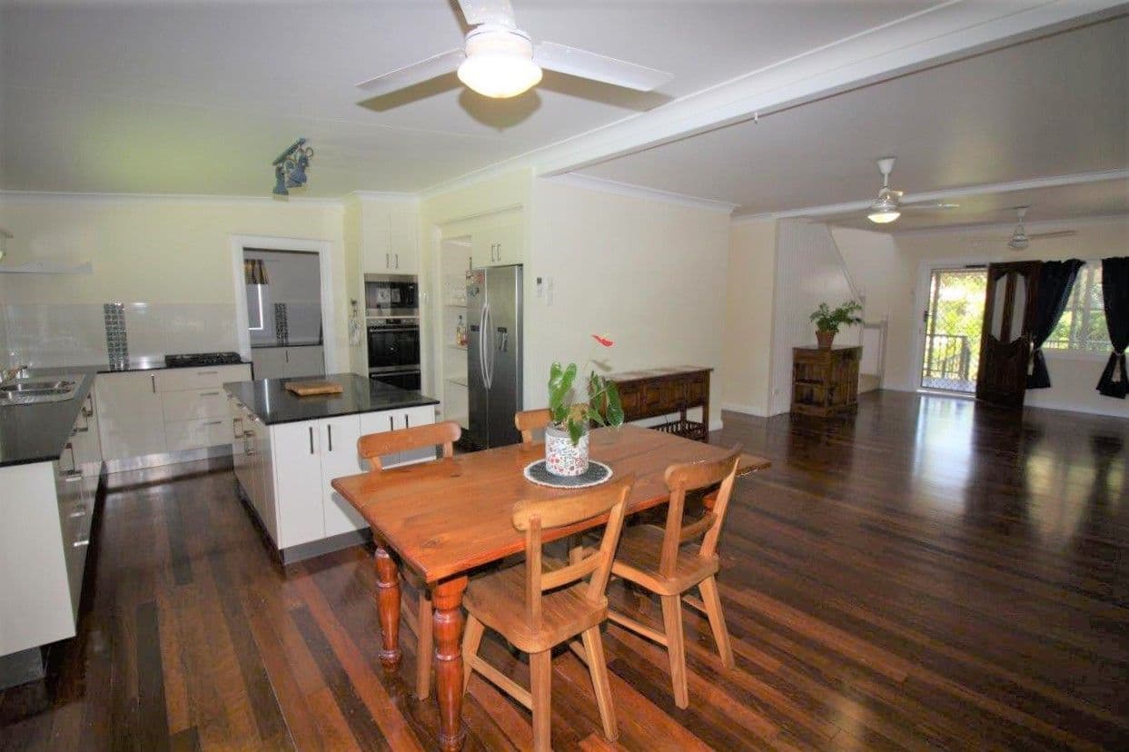 22 Elizabeth Street, CHARTERS TOWERS CITY QLD 4820, Charters Towers City - Thumbnail 5