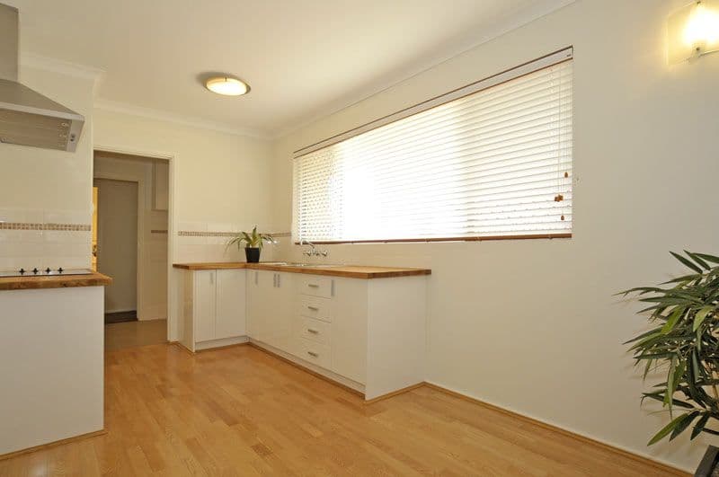14 Linton Place, MORLEY WA 6062, Morley - Thumbnail 2