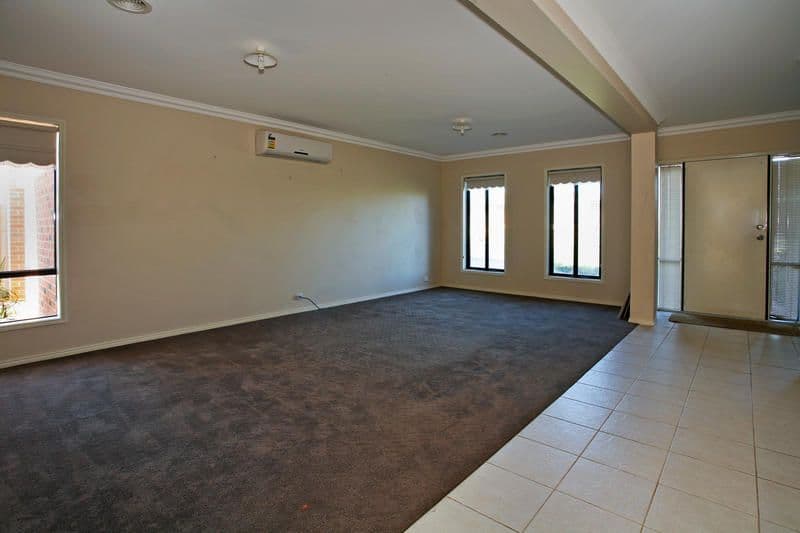 55 Willesden Drive, WAURN PONDS VIC 3216, Waurn Ponds - Thumbnail 2