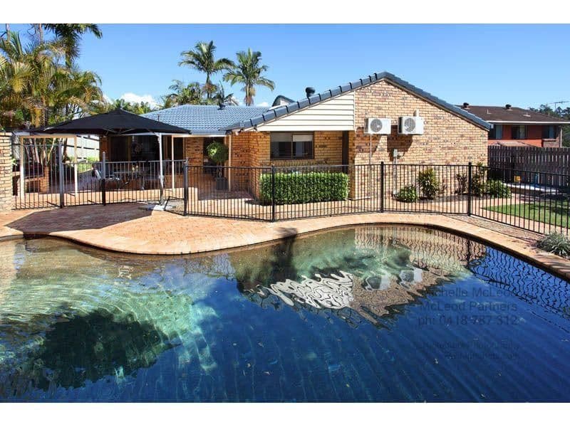 47 Tangmere Street, CHAPEL HILL QLD 4069, Chapel Hill - Thumbnail 2
