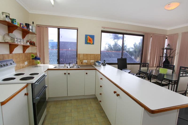 167 Bradman Avenue, MAROOCHYDORE QLD 4558, Maroochydore - Thumbnail 4