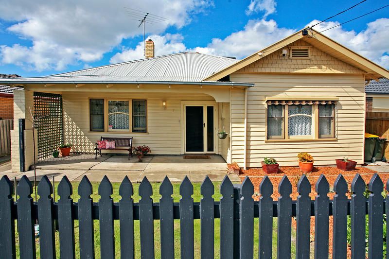 7 Dudley Street, BELMONT VIC 3216, Belmont - Image 1