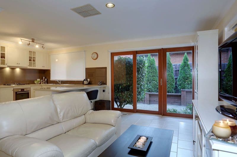 9 AZAROW Circuit, CROYDON SOUTH VIC 3136, Croydon South - Thumbnail 3