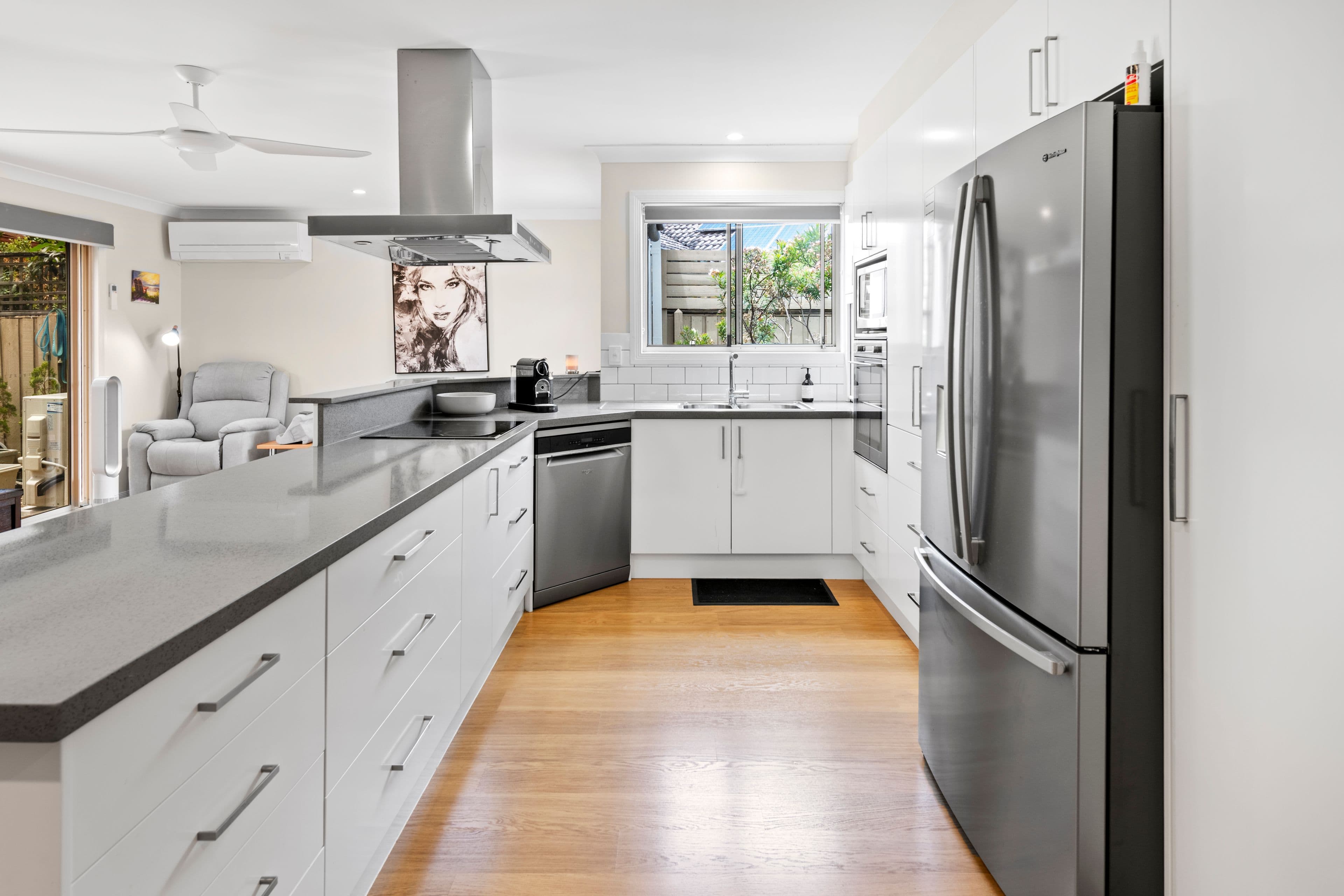 6 Concord Circuit, Robina QLD 4226, Robina - Thumbnail 5