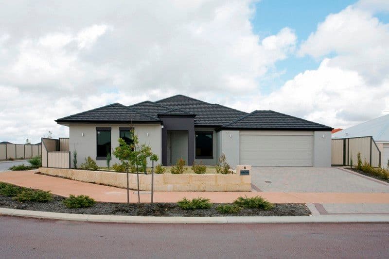 8 Weymouth Road, AUBIN GROVE WA 6164, Aubin Grove - Image 1