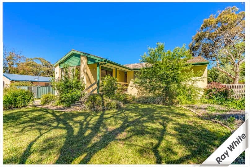 3 Arnold Place, Kambah ACT 2902, Kambah - Image 1