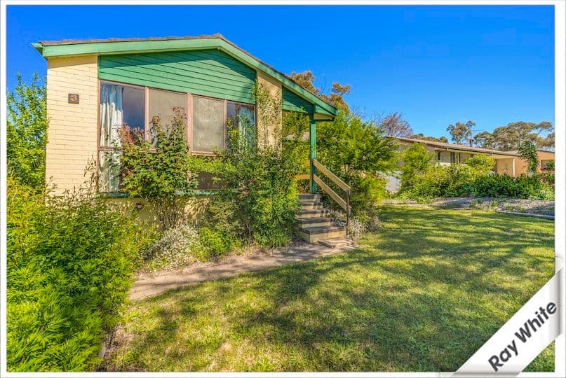 3 Arnold Place, Kambah ACT 2902, Kambah - Thumbnail 2