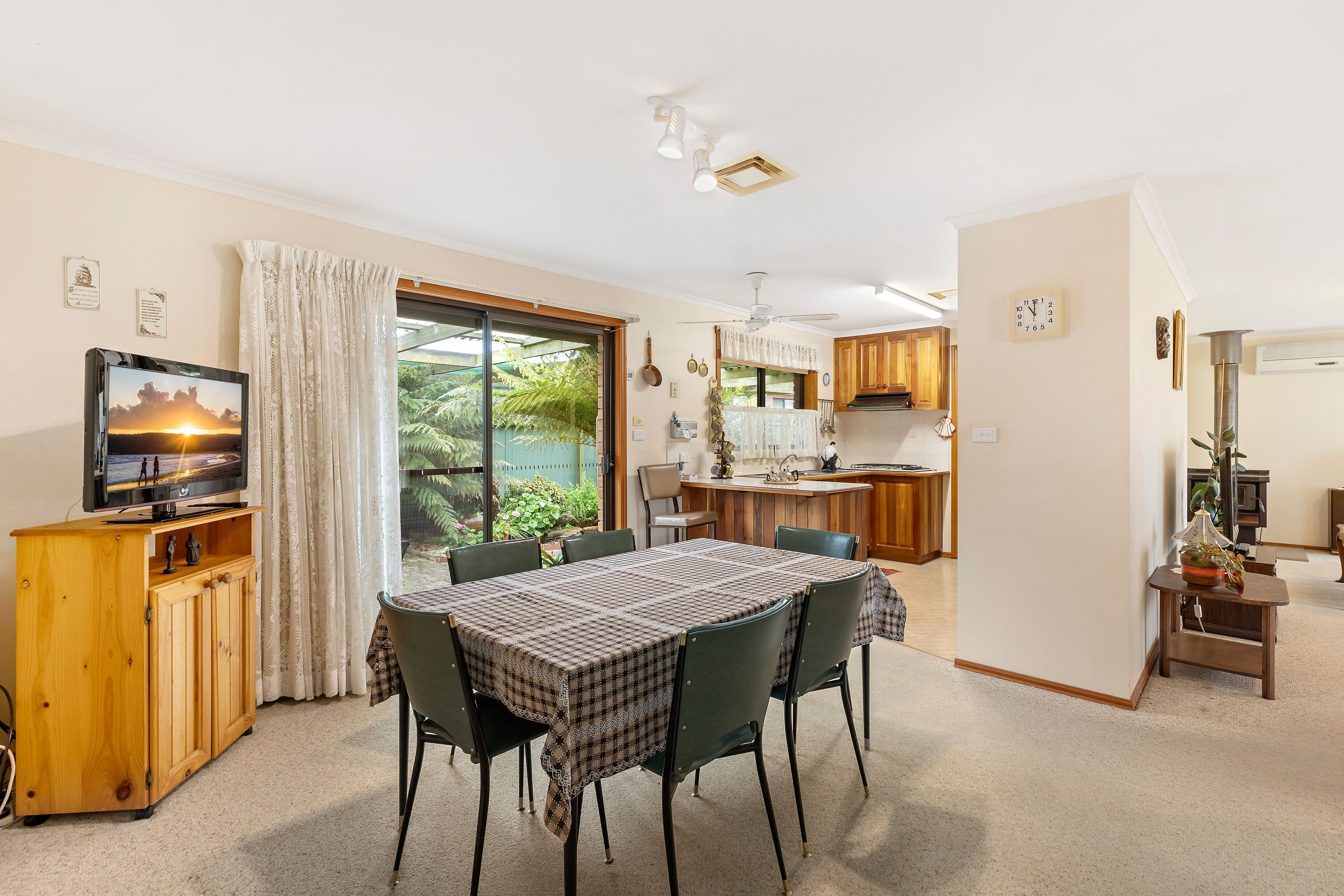 9 Spielberg Court, Wendouree VIC 3355, Wendouree - Thumbnail 4