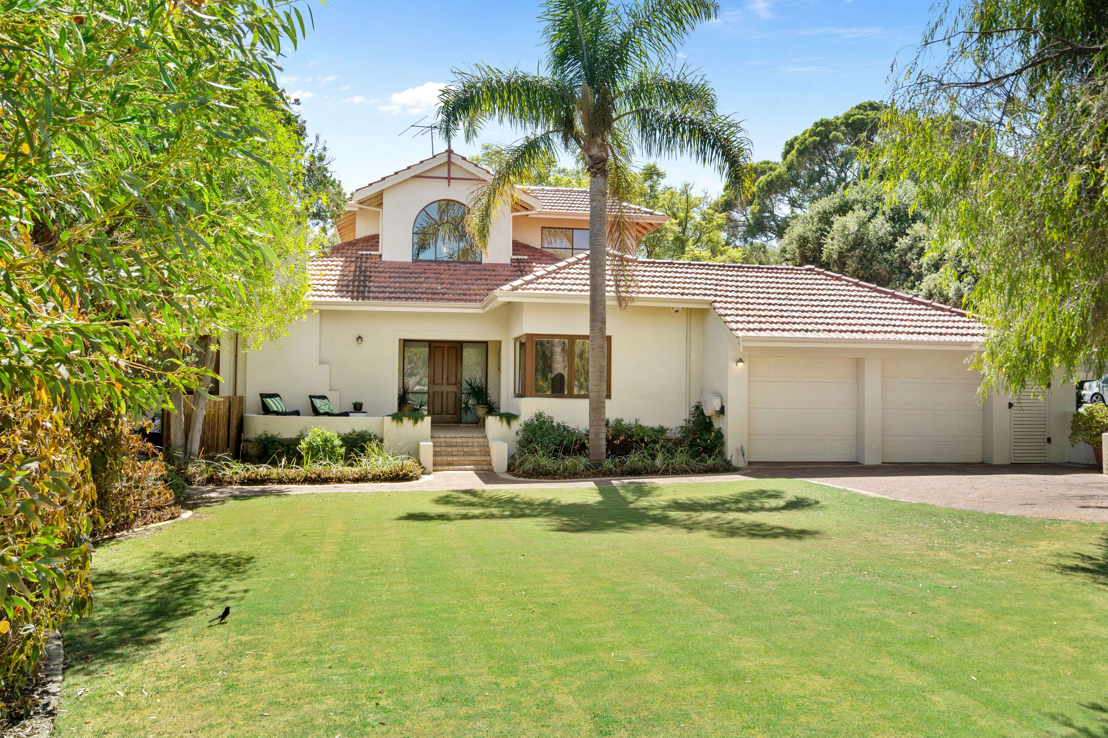 8 Kingsland Avenue, City Beach WA 6015, City Beach - Image 1
