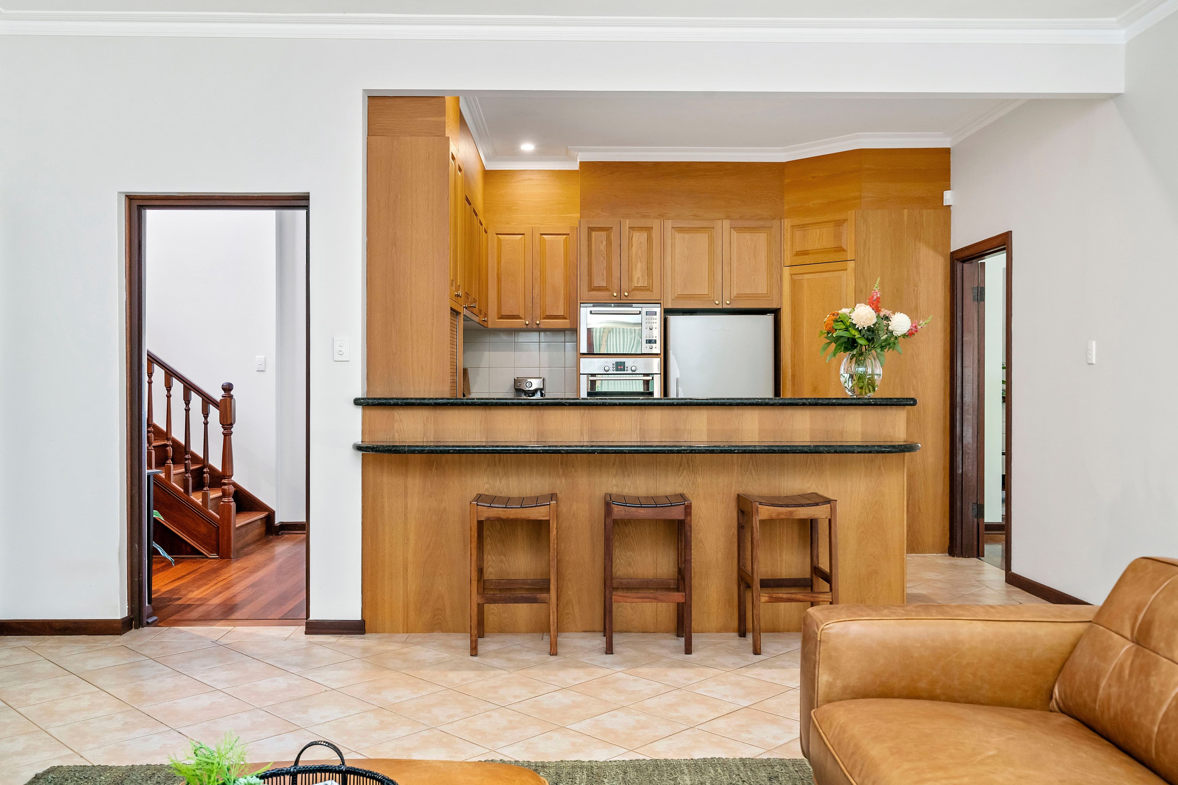 8 Kingsland Avenue, City Beach WA 6015, City Beach - Thumbnail 3