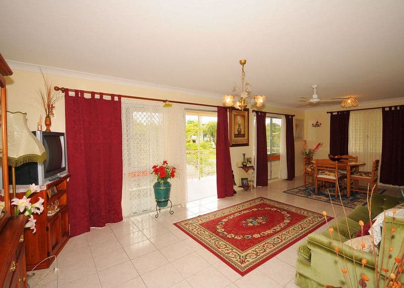 163 Cypress Street, Urangan QLD 4655, Urangan - Thumbnail 4