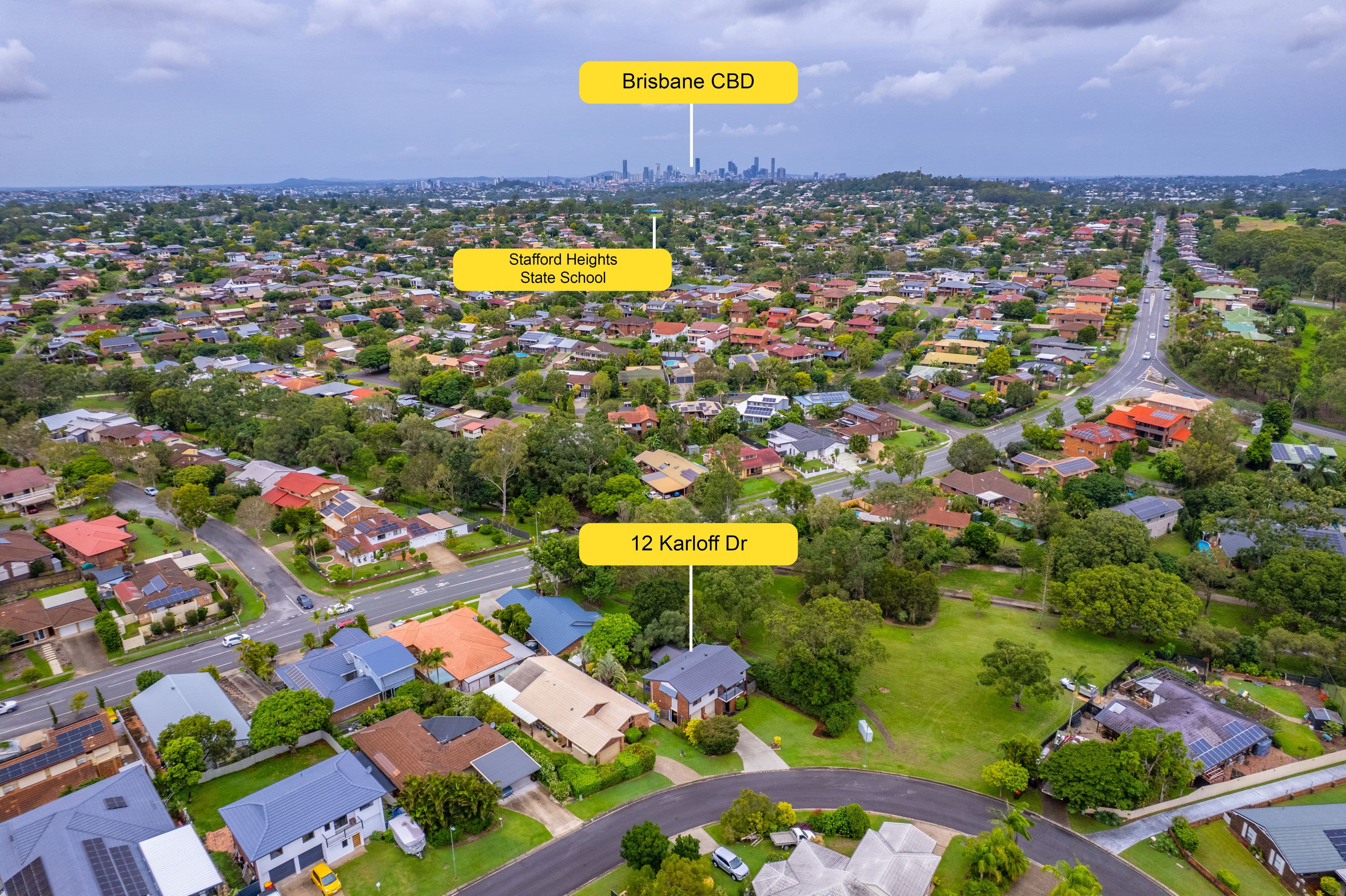 12 Karloff Drive, Stafford Heights QLD 4053, Stafford Heights - Thumbnail 3