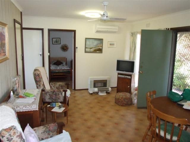 42 Sunderland Bay Road, SUNDERLAND BAY VIC 3922, Sunderland Bay - Thumbnail 3