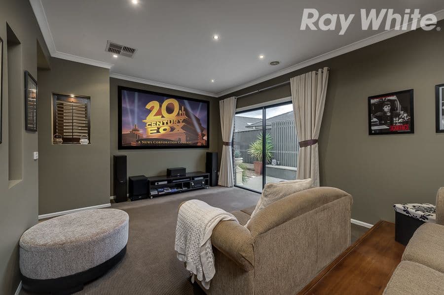 13 Greig Drive, MERNDA VIC 3754, Mernda - Thumbnail 3