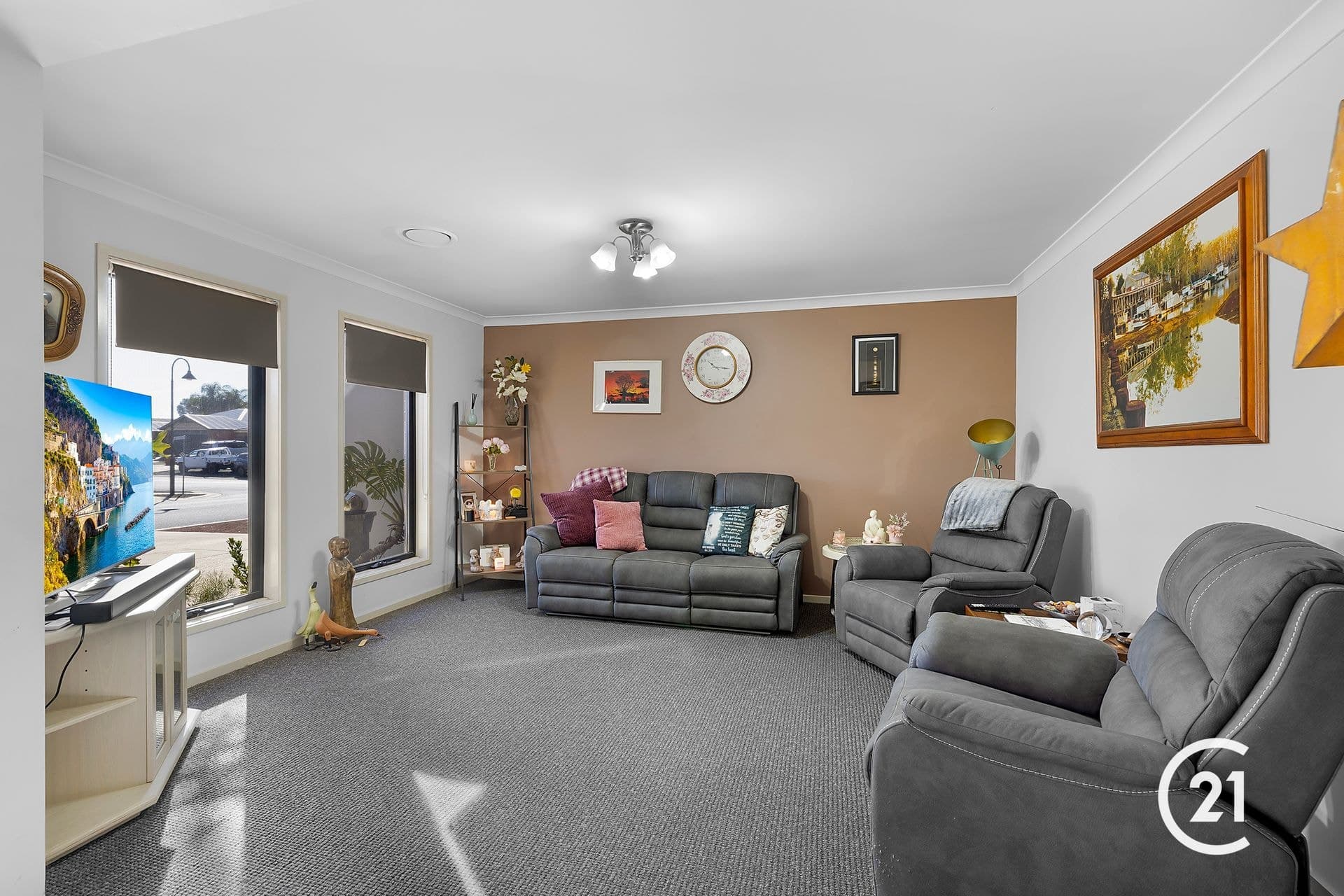 31 Declan Way, Echuca, VIC, 3564, Echuca - Thumbnail 2