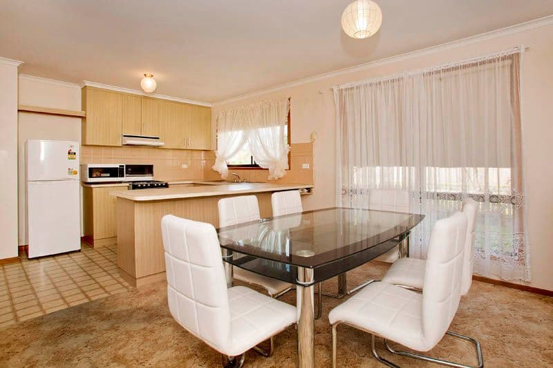 20 Buckingham Street, LARA VIC 3212, Lara - Image 1