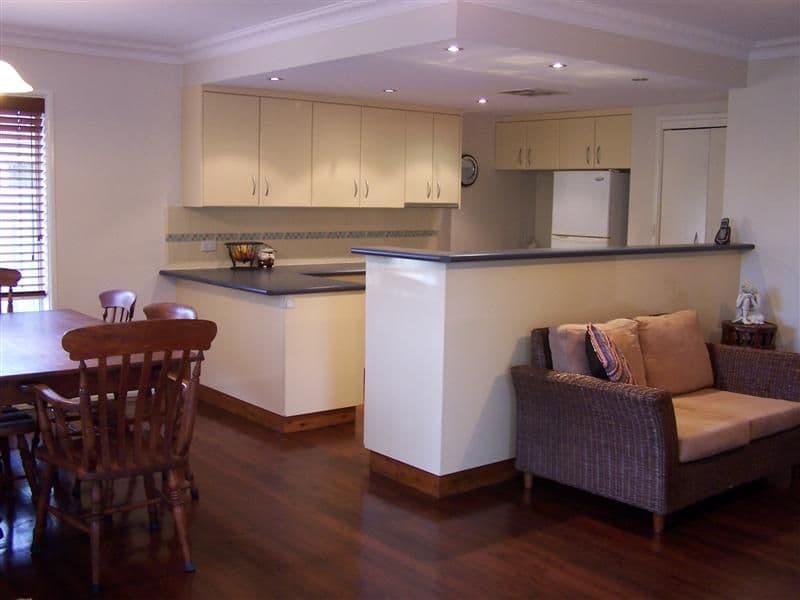 2 Beveridge Crescent, DUBBO NSW 2830, Dubbo - Thumbnail 2