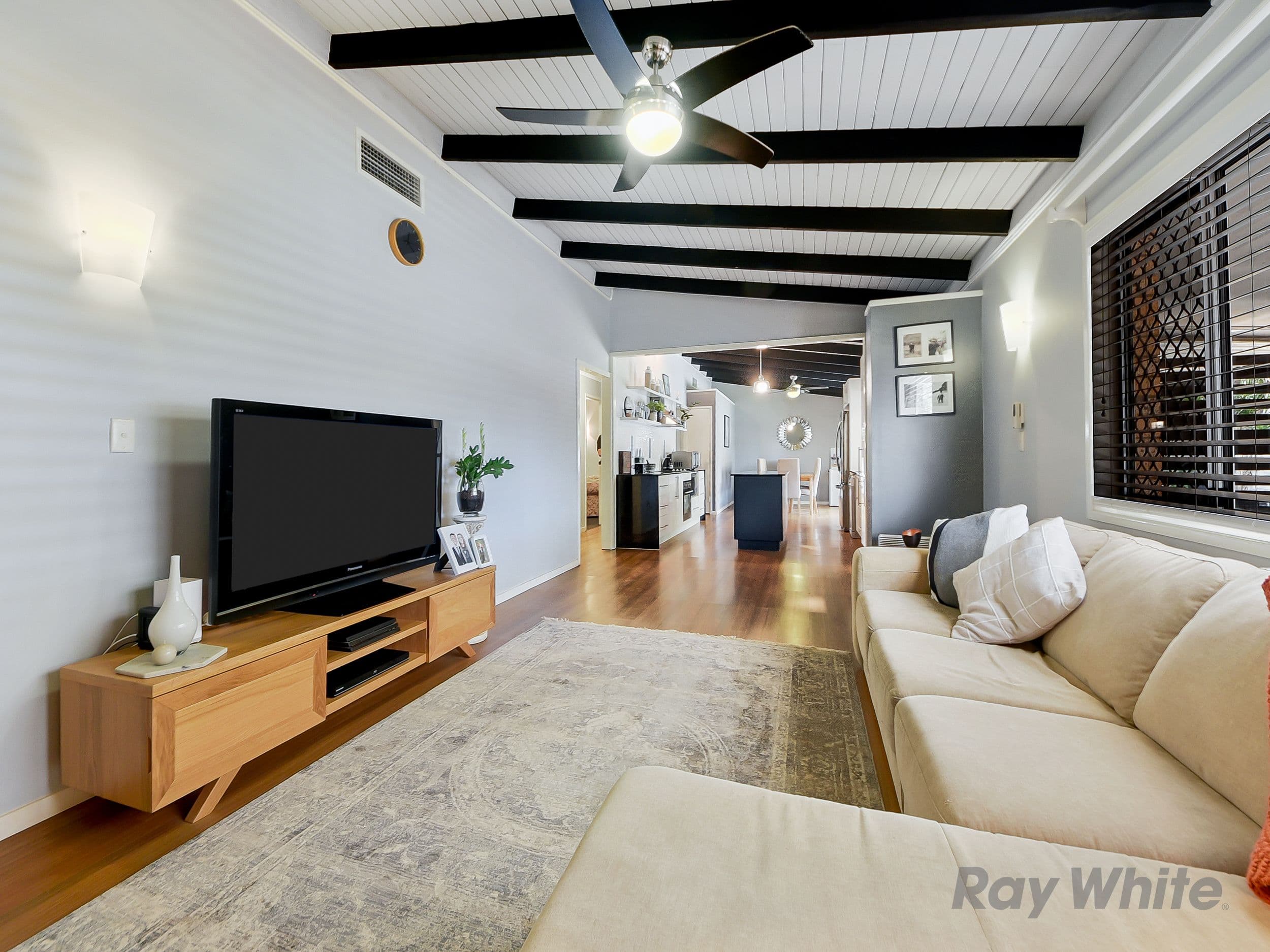 33 Bungowla Street, Bracken Ridge QLD 4017, Bracken Ridge - Thumbnail 2