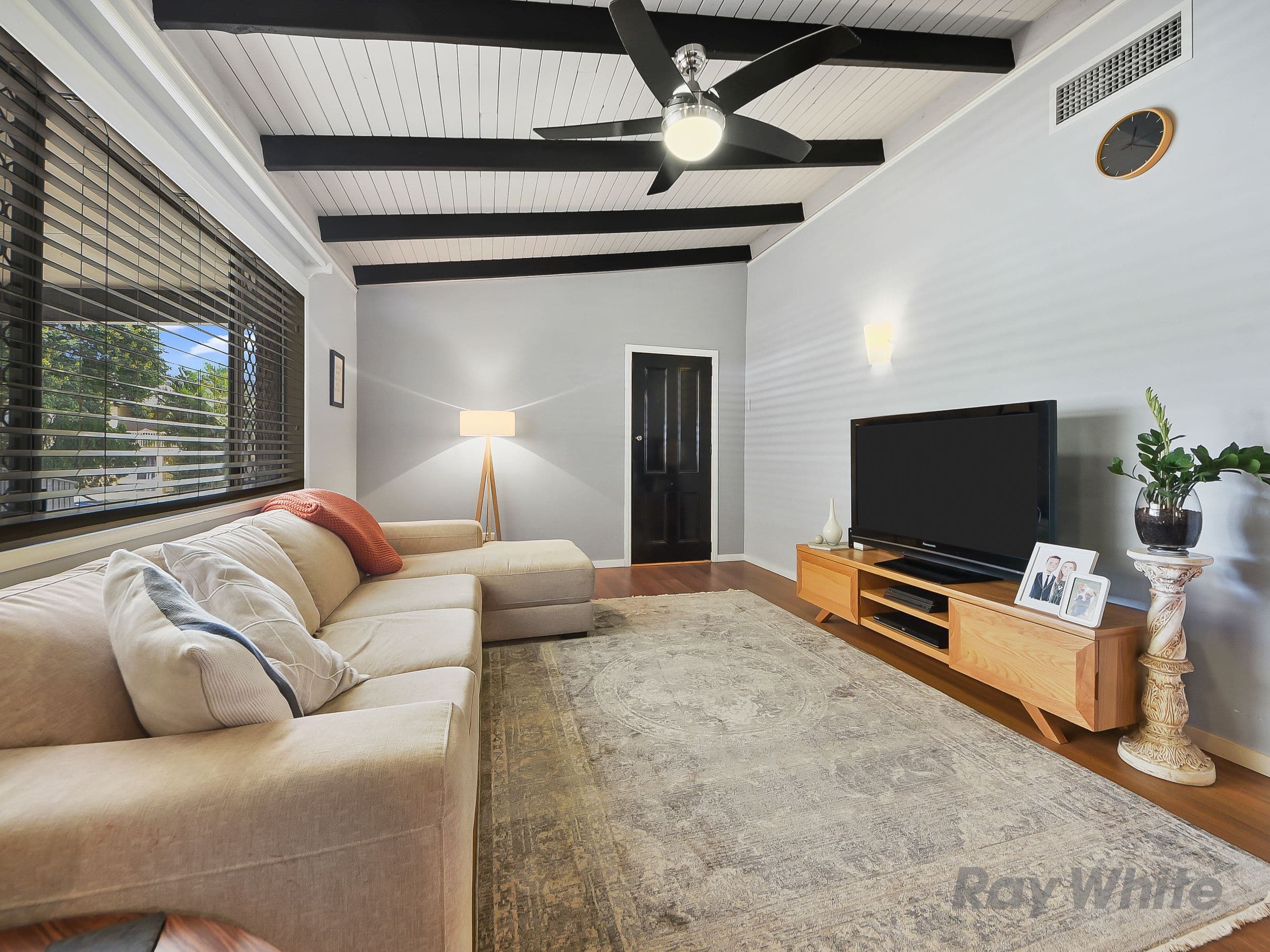 33 Bungowla Street, Bracken Ridge QLD 4017, Bracken Ridge - Thumbnail 3