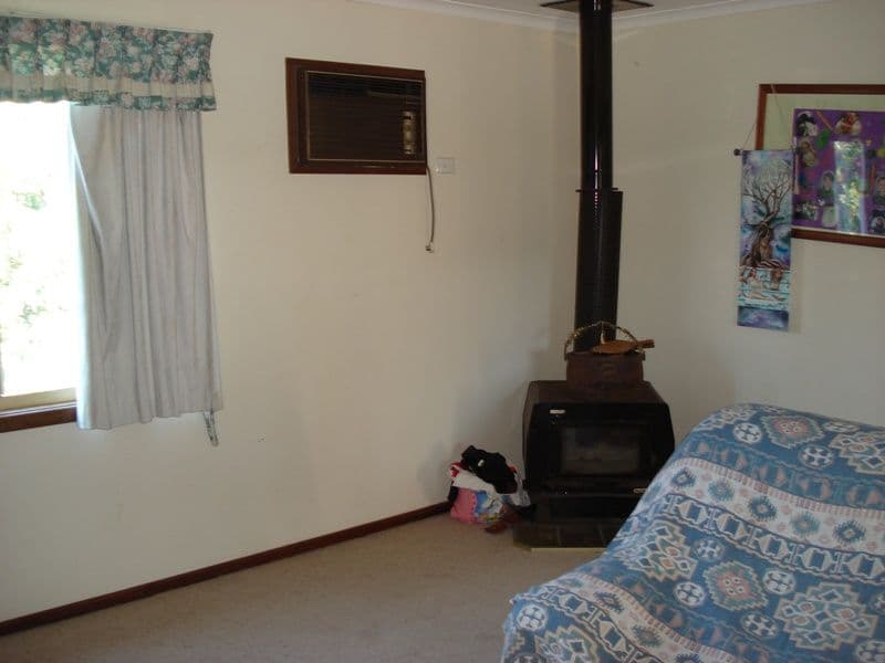 69 Scott Road, RUDDS GULLY WA 6532, Rudds Gully - Thumbnail 4