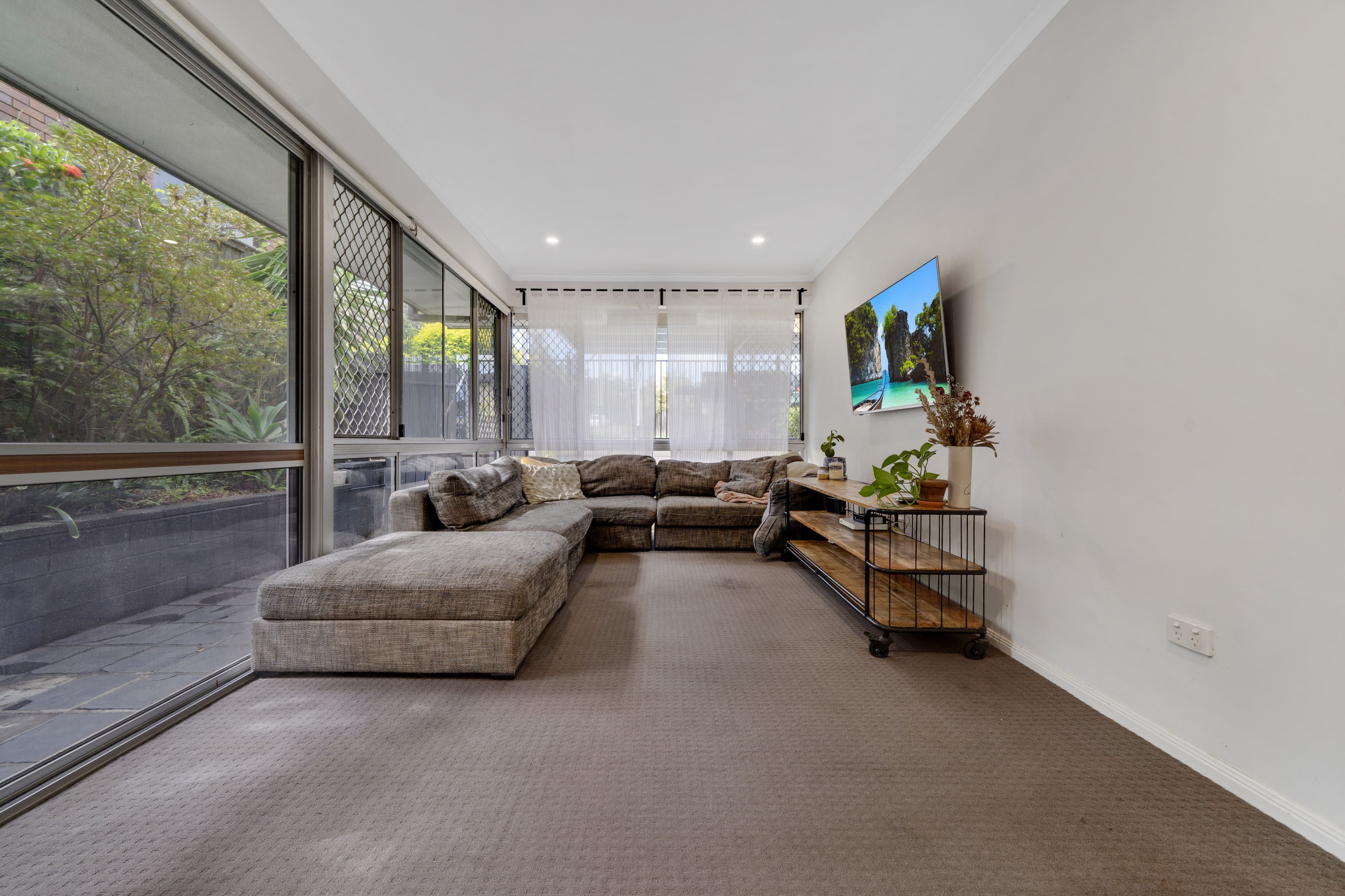 9 Barbaralla Drive, Springwood QLD 4127, Springwood - Thumbnail 4