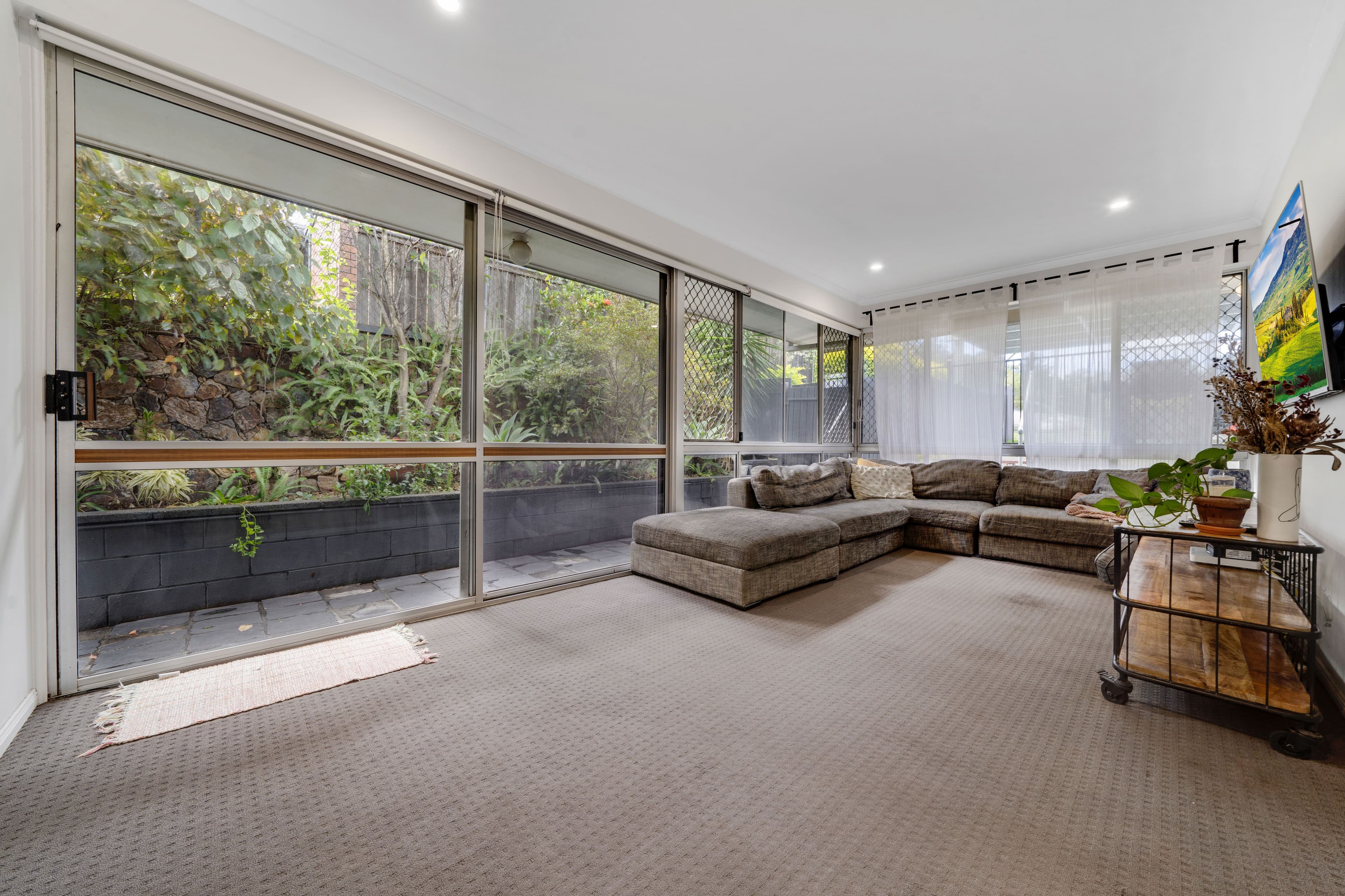 9 Barbaralla Drive, Springwood QLD 4127, Springwood - Thumbnail 5