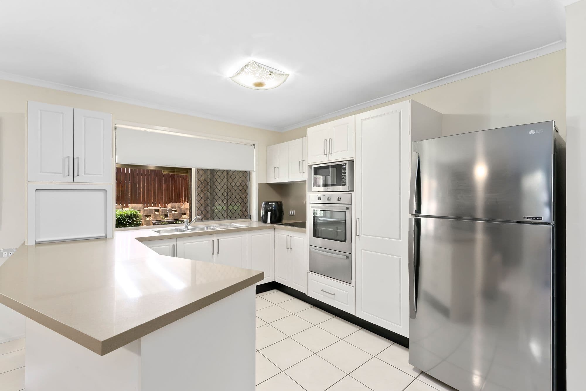 502 Westlake Drive, Riverhills QLD 4074, Riverhills - Thumbnail 6