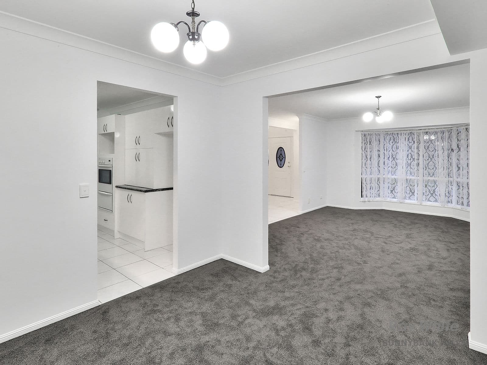 5 Carnation Crescent, Calamvale QLD 4116, Calamvale - Thumbnail 4
