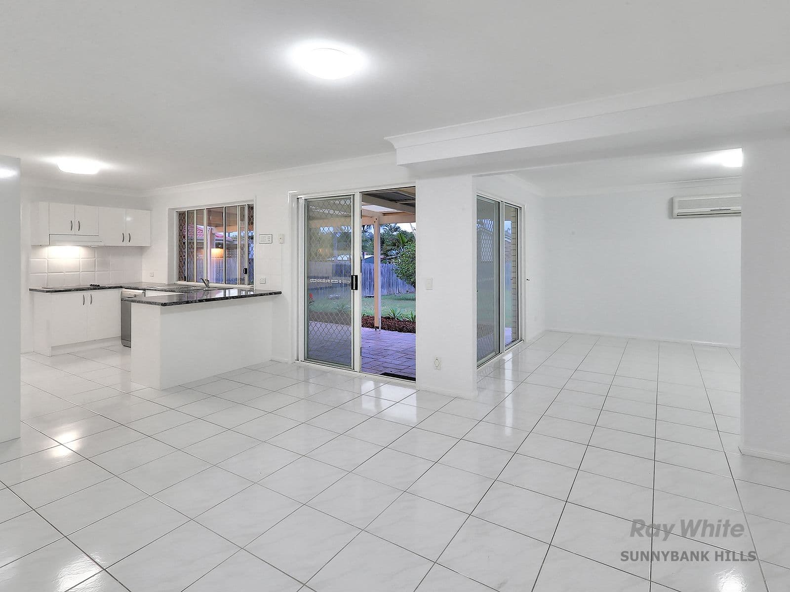 5 Carnation Crescent, Calamvale QLD 4116, Calamvale - Thumbnail 7