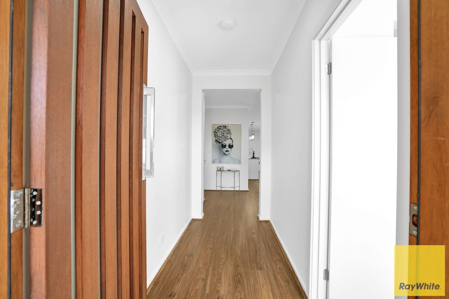 8 Tait Street, THORNHILL PARK VIC 3335, Thornhill Park - Thumbnail 2