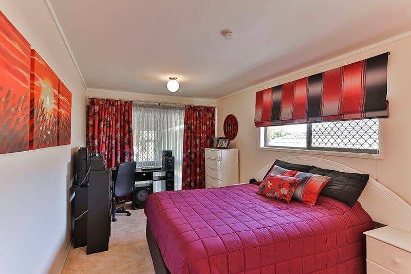 23 Hinkler Crescent, WILSONTON QLD 4350, Wilsonton - Thumbnail 3
