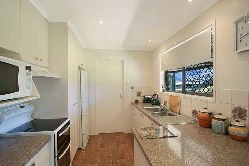 23 Hinkler Crescent, WILSONTON QLD 4350, Wilsonton - Thumbnail 4