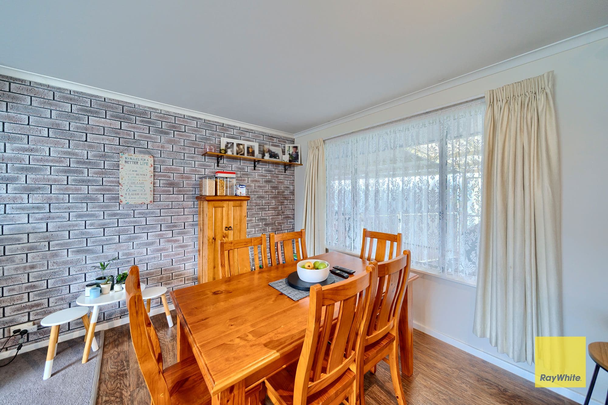 74 Sierra Crescent, Orana WA 6330, Orana - Thumbnail 3