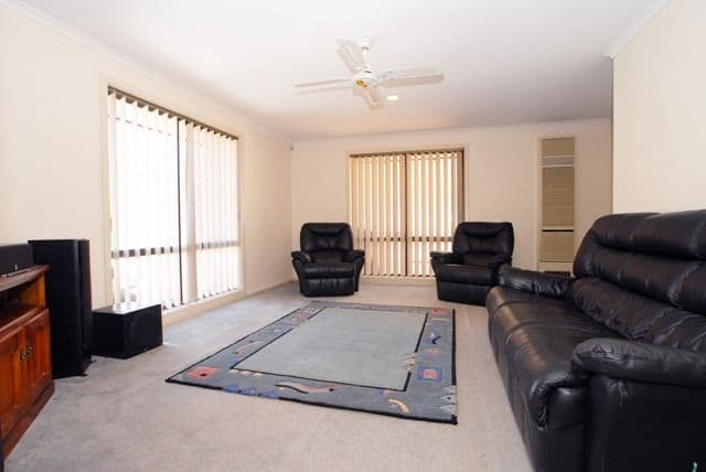 16 Protea Court, HOPPERS CROSSING VIC 3029, Hoppers Crossing - Thumbnail 3