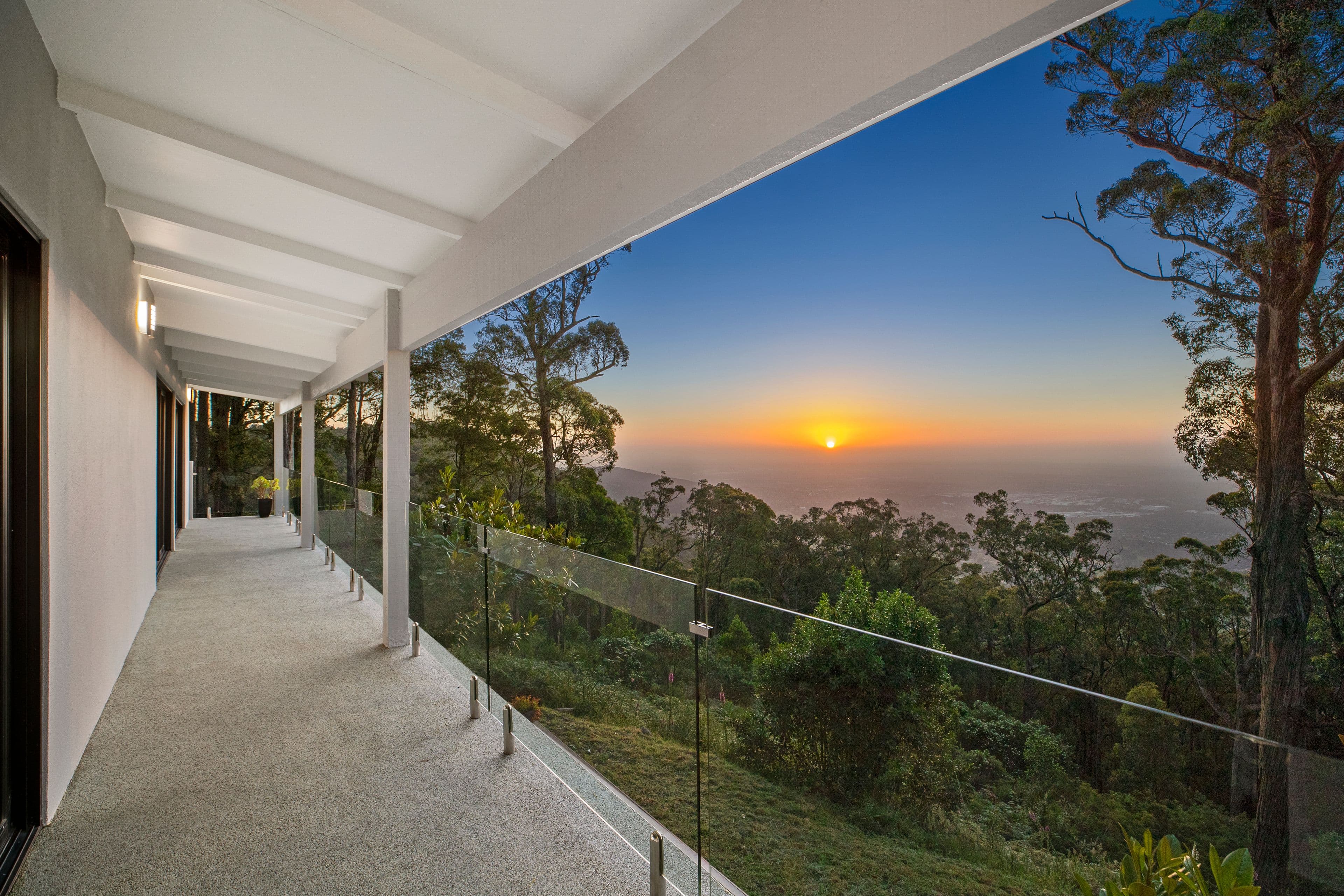 19 Observatory Road, Mount Dandenong VIC 3767, Mount Dandenong - Thumbnail 4