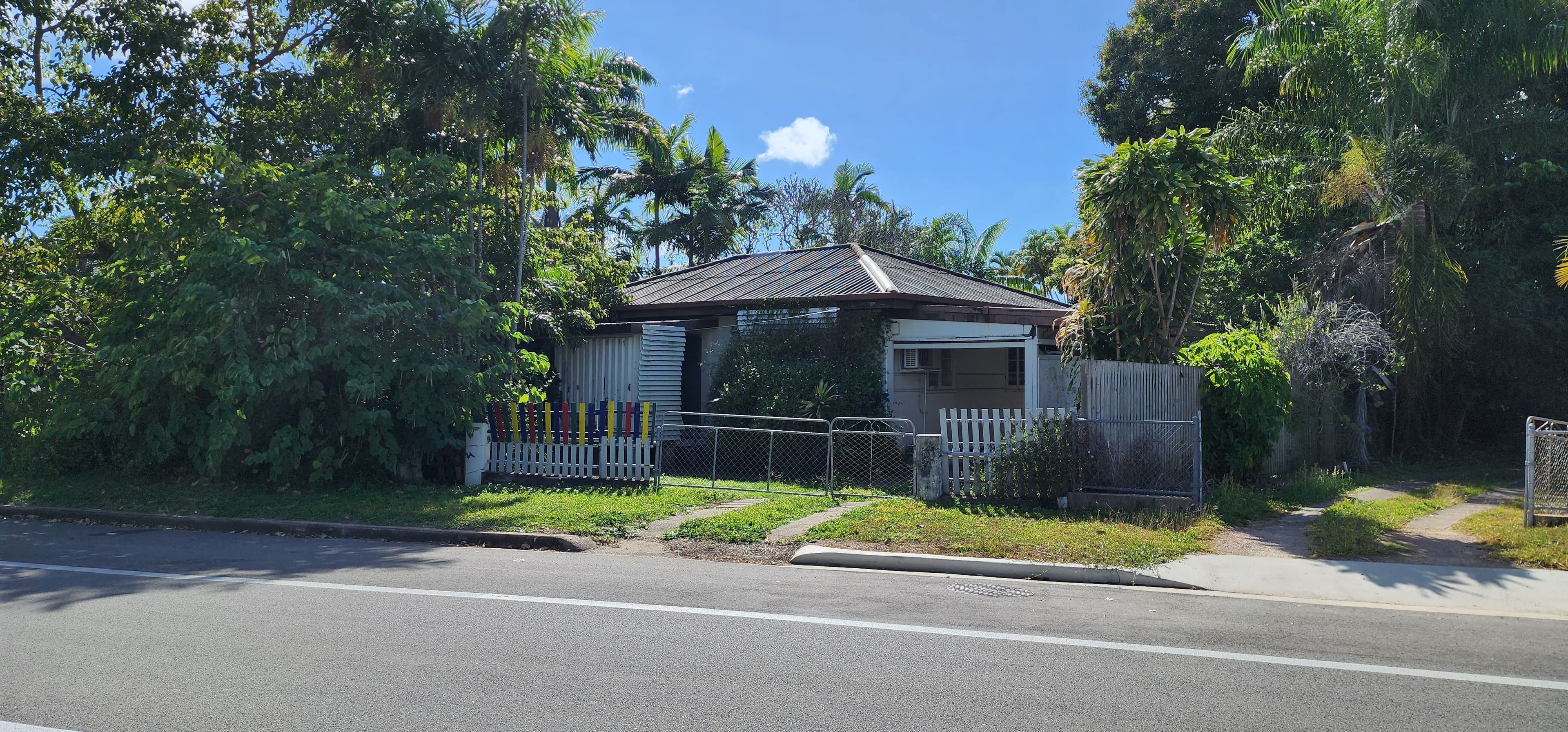 10 Briarfield Street, Mundingburra QLD 4812, Mundingburra - Image 1