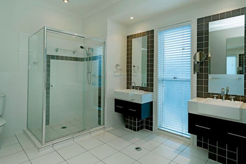 9 Soward Court, PACIFIC PINES QLD 4211, Pacific Pines - Thumbnail 8